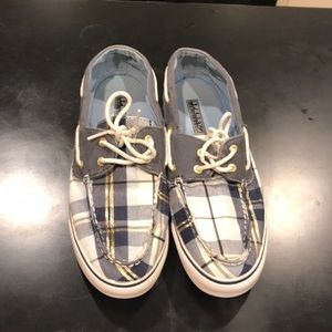 Very good EUC SPERRY TOPSIDERS!!